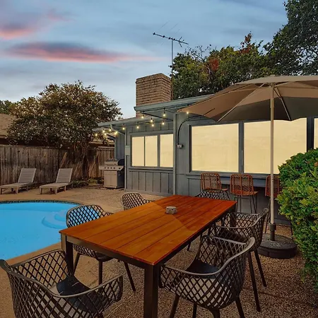 4-Bd Serene Hideaway W Pool Foosball And Patio